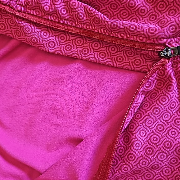 Lolë Long-sleeved Athletic Quarter Zip Pullover Top Fushia Pink, Sz Small - Picture 4 of 11